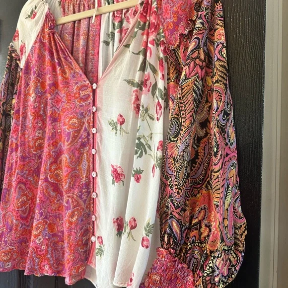 Free People Gemini Blouse. Size Small. Excellent Condition. - Picture 6 of 9